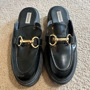Steve Madden black leather loafers